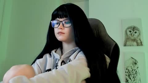 Your sweet girl online show from December 2024 04:26:01 PM