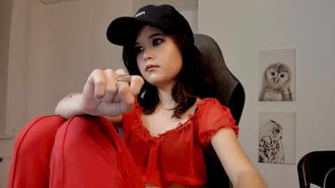 Your sweet girl online show from January 2025 10:41:01 PM