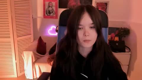 Your sweet girl online show from November 2025 07:26:01 PM