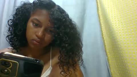 Snapshot of elaliealdy chatting on January 2026 07:10:02 AM elaliealdy online show from January 2026 07:10:02 AM