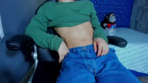 Snapshot of elangiraldo chatting on July 2026 11:20:01 PM Elan Giralon online show from July 2026 11:20:01 PM
