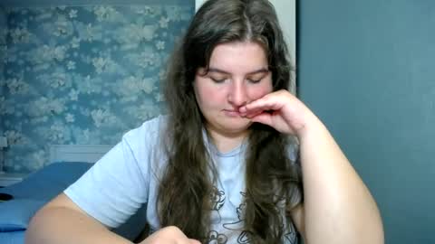 Snapshot of elanis_blair chatting on June 2026 12:37:01 PM Elanis online show from June 2026 12:37:01 PM