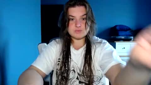Snapshot of elanis_blair chatting on July 2026 10:07:02 AM Elanis online show from July 2026 10:07:02 AM