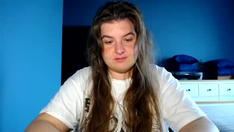 Snapshot of elanis_blair chatting on July 2026 09:11:02 AM Elanis online show from July 2026 09:11:02 AM