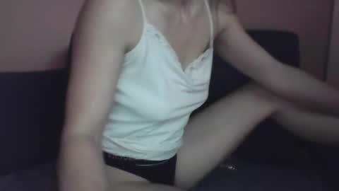 elara7120 online show from June 2026 10:34:02 PM