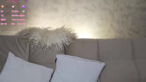 Snapshot of elarasable chatting on November 2025 06:55:02 PM elarasable online show from November 2025 06:55:02 PM