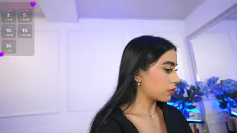 Snapshot of elasummeer chatting on January 2025 11:33:02 AM Elasummeer online show from January 2025 11:33:02 AM