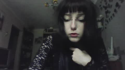 Snapshot of elaynetanton chatting on May 2026 04:15:01 PM Lia online show from May 2026 04:15:01 PM