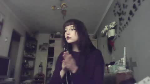Snapshot of elaynetanton chatting on May 2026 04:03:02 PM Lia online show from May 2026 04:03:02 PM