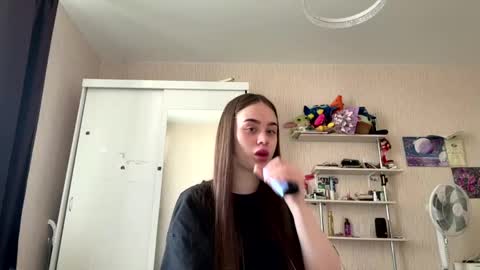 Kate online show from June 2026 02:33:01 PM