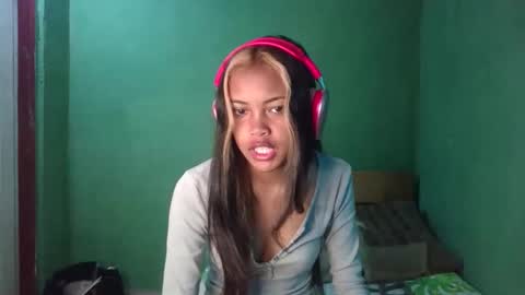 eldie69 online show from April 2026 04:06:02 AM