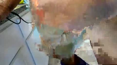 Snapshot of eldongue2024 chatting on January 2025 06:39:01 PM eldongue2024 online show from January 2025 06:39:01 PM