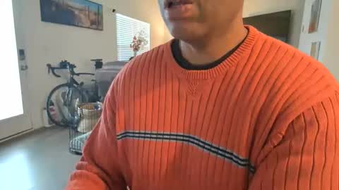 Snapshot of eldongue2024 chatting on December 2025 01:31:02 PM eldongue2024 online show from December 2025 01:31:02 PM