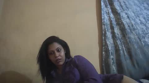 Isabella online show from March 2026 10:53:03 AM