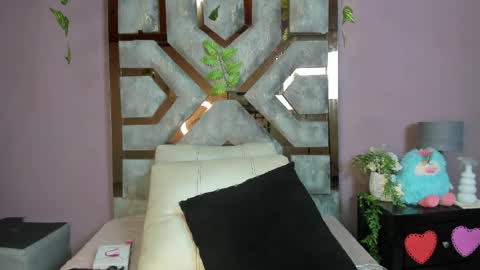 electra_gosselin online show from April 2026 01:38:02 AM