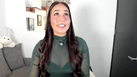 Electra- Please help me reach 100 likes online show from March 2026 02:05:02 AM