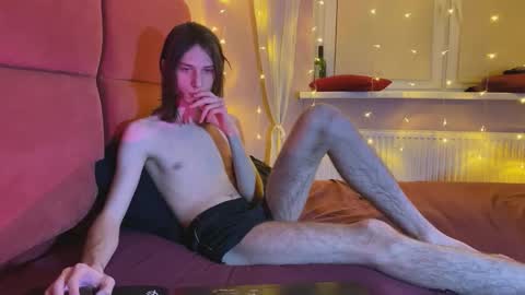 eleganc3 online show from January 2026 04:44:01 PM