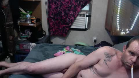 Snapshot of elegantdeviance69 chatting on December 2024 09:46:01 PM ElegantDeviance69 online show from December 2024 09:46:01 PM