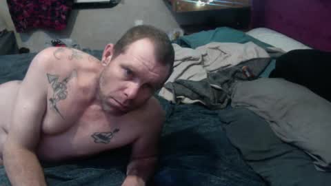 Snapshot of elegantdeviance69 chatting on December 2024 09:41:01 PM ElegantDeviance69 online show from December 2024 09:41:01 PM