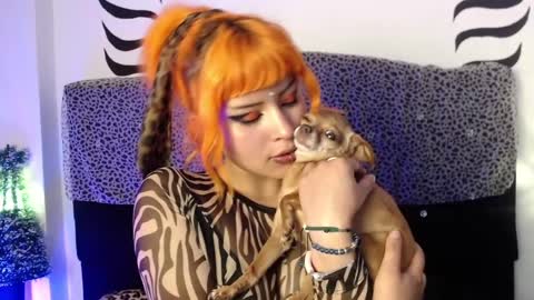 Snapshot of elektra_petite chatting on January 2025 01:09:02 AM ELEKTRA hii my birthday is tomorrow but I will celebrate it on Sunday Ill wait for you online show from January 2025 01:09:02 AM