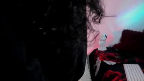 Elena  online show from November 2025 07:52:01 AM