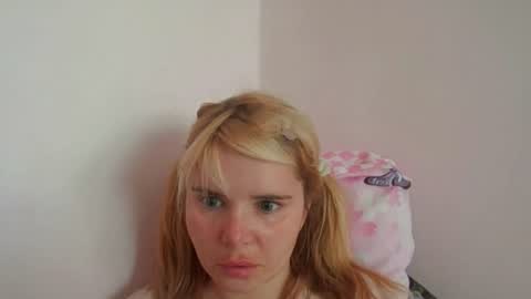 Snapshot of elenaflirt chatting on July 2026 12:18:02 PM Elena online show from July 2026 12:18:02 PM