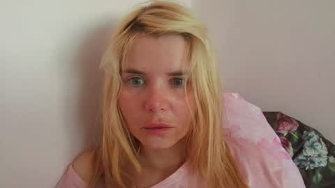 Snapshot of elenaflirt chatting on July 2026 12:52:01 PM Elena online show from July 2026 12:52:01 PM