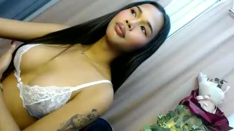 Snapshot of elenapierce69 chatting on May 2026 08:23:02 AM Call me Yours. online show from May 2026 08:23:02 AM