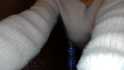 elenaza online show from October 2025 06:30:01 PM