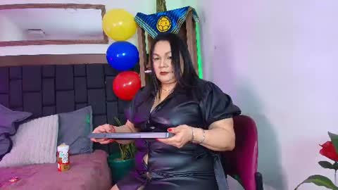 elenna_boobs_ online show from July 2026 03:35:02 AM