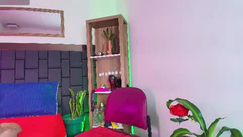 elenna_boobs_ online show from July 2026 03:09:02 AM