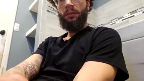 elephant_titus online show from February 2026 07:38:02 AM