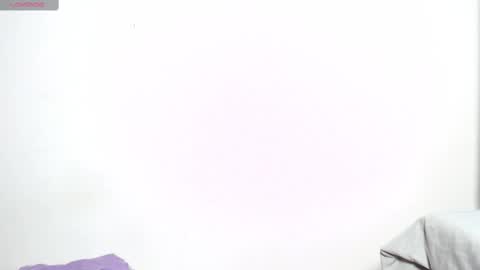 Snapshot of elettra_parisi19 chatting on January 2025 11:05:01 PM elettra_parisi19 online show from January 2025 11:05:01 PM
