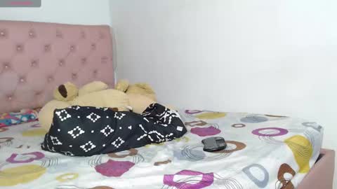 Snapshot of elettra_parisi19 chatting on January 2025 11:56:02 PM elettra_parisi19 online show from January 2025 11:56:02 PM