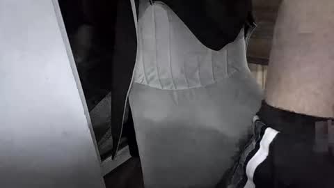 Snapshot of elfanti123 chatting on November 2025 03:53:02 AM Beraldo online show from November 2025 03:53:02 AM