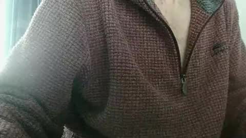 elfyonee online show from February 2025 12:06:01 PM