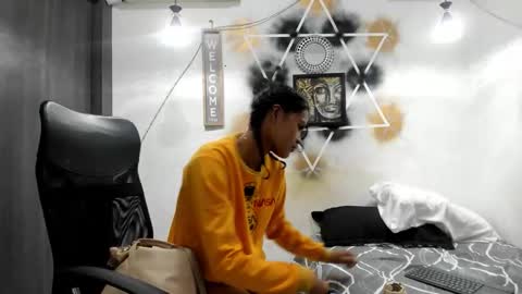 eliana_prince online show from December 2025 03:44:01 AM