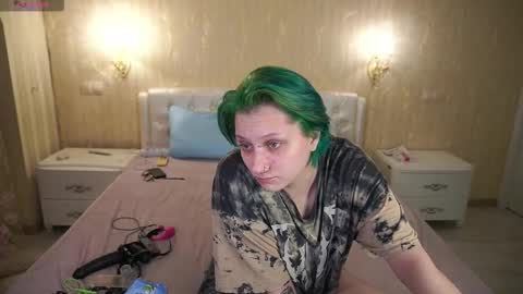 Luna online show from March 2026 09:39:02 PM