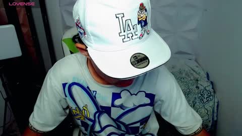 Snapshot of elii_797 chatting on December 2024 12:44:01 PM bby-santy online show from December 2024 12:44:01 PM