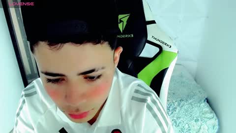 Snapshot of elii_797 chatting on December 2024 01:33:01 PM bby-santy online show from December 2024 01:33:01 PM