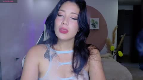 eliiih_ online show from April 2026 03:55:01 AM