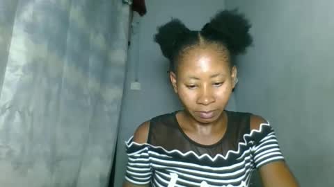 Snapshot of elina981 chatting on February 2026 07:08:02 PM elina981 online show from February 2026 07:08:02 PM