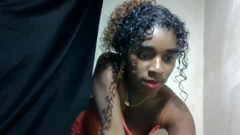 Snapshot of elina981 chatting on June 2026 04:44:01 PM elina981 online show from June 2026 04:44:01 PM