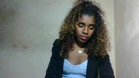 Snapshot of elina981 chatting on June 2026 02:47:02 PM elina981 online show from June 2026 02:47:02 PM