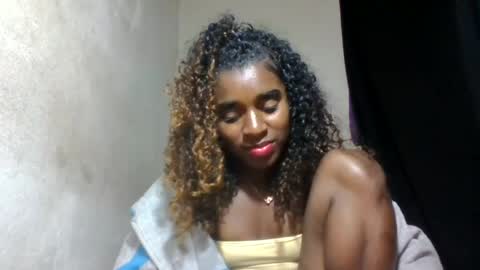 Snapshot of elina981 chatting on June 2026 11:48:01 AM elina981 online show from June 2026 11:48:01 AM
