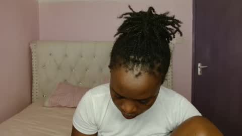 elina_gee online show from January 2026 09:29:01 PM