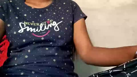Snapshot of elina_roy03 chatting on October 2025 09:06:02 AM elina_roy03 online show from October 2025 09:06:02 AM