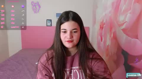 Snapshot of elinamils chatting on February 2026 12:35:02 PM ElinaMils online show from February 2026 12:35:02 PM