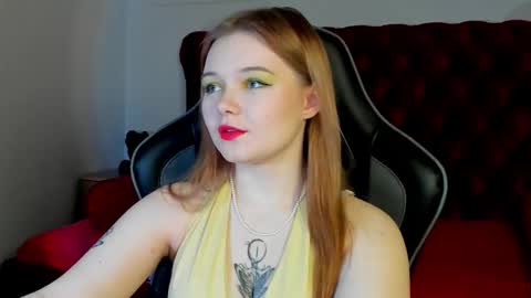 elinavale online show from March 2026 05:18:02 PM