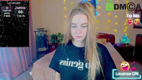 Snapshot of elinor_faith chatting on December 2024 04:38:01 PM elinor_faith online show from December 2024 04:38:01 PM